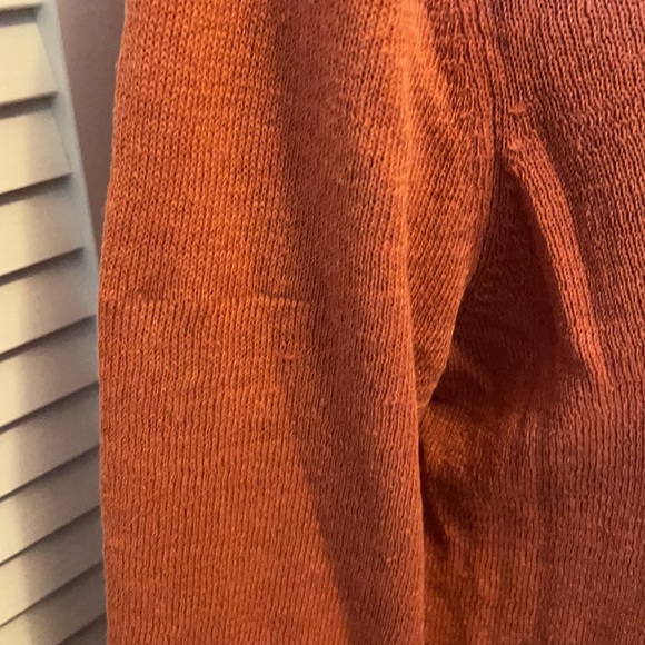 Ladies embroidered top - Picture 6 of 10